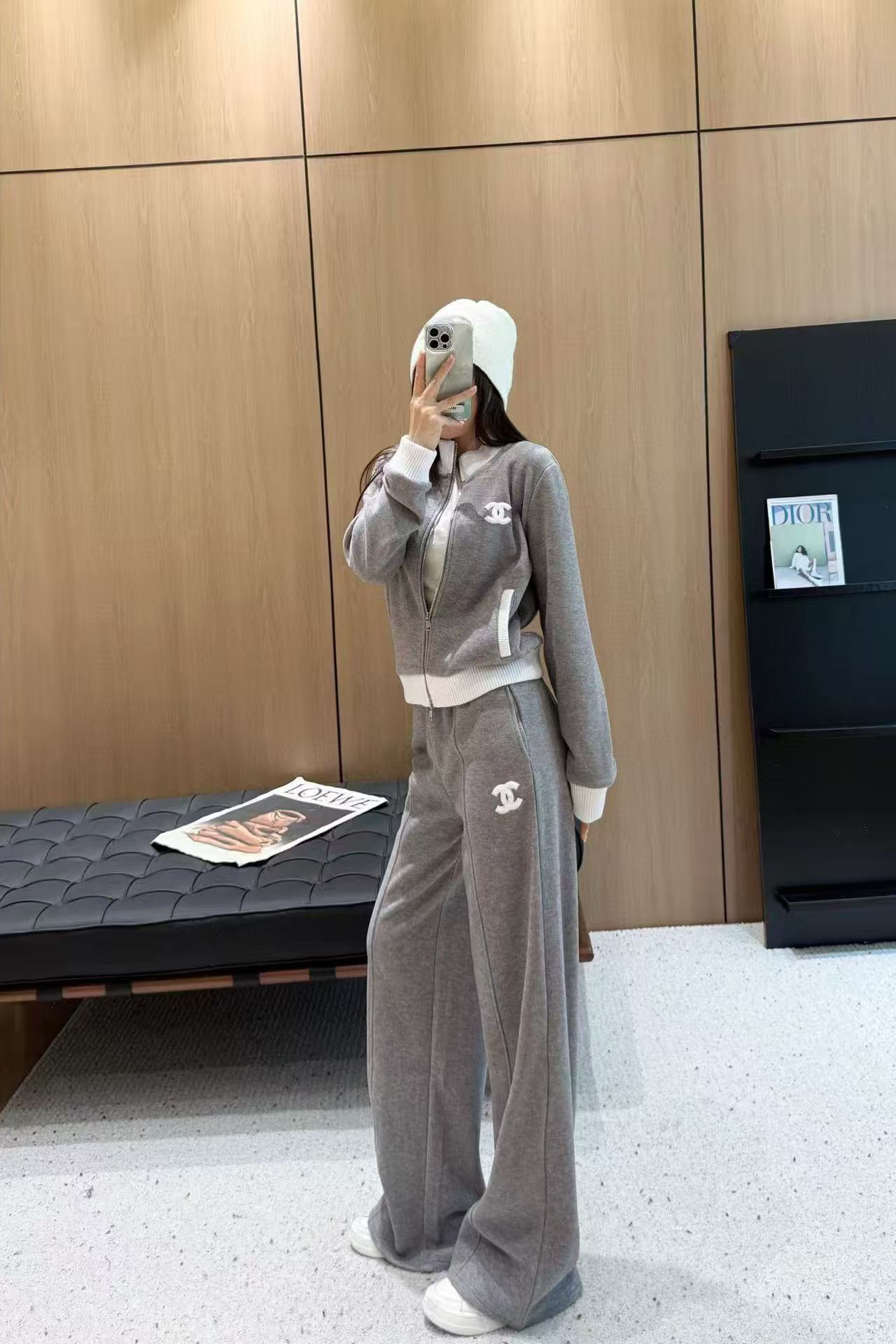 CHANE1 ダブルC スタンドカラージャケット+トラウザーズ ツーピースセット【50％割引+送料無料】