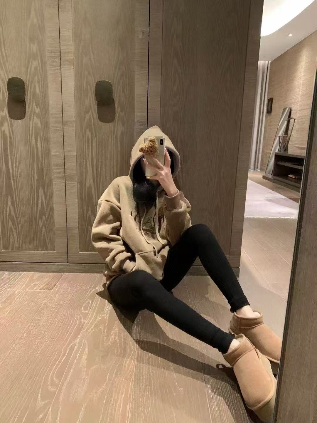 PR4DA フード付き刺繍レタースウェットシャツ【50％割引+送料無料】