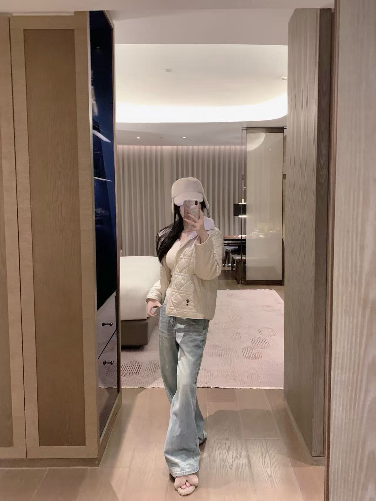 DIOR エンブロイダリー ビー キルティング ジャケット【50％割引+送料無料】