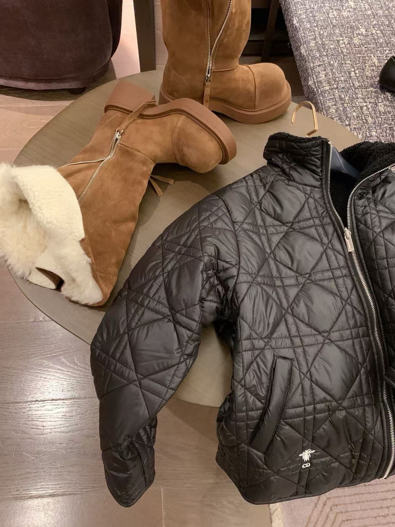 DIOR エンブロイダリー ビー キルティング ジャケット【50％割引+送料無料】