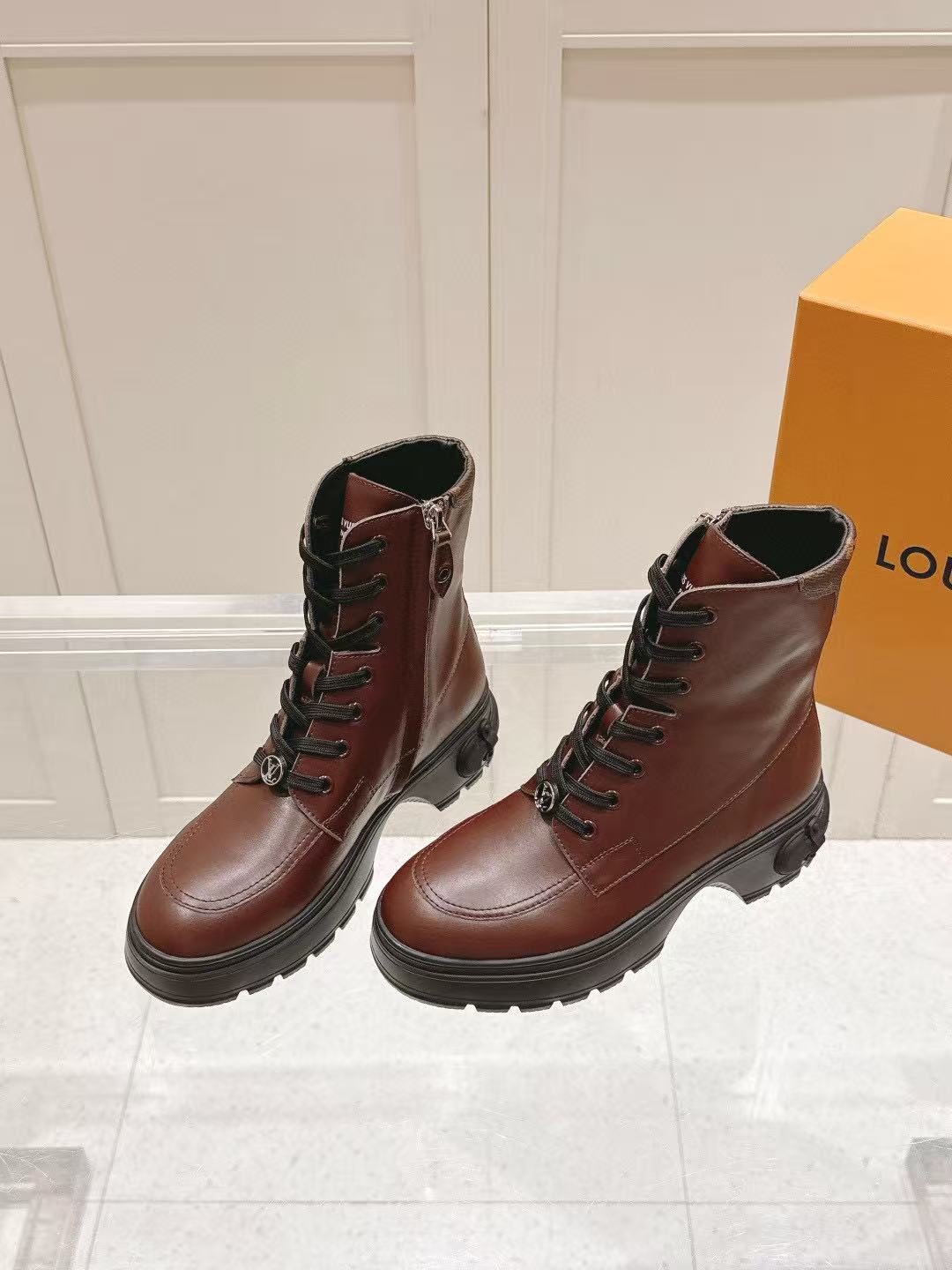 LVの高品質秋冬ラウンドトゥ牛革アンクルブーツ【50％割引+送料無料】