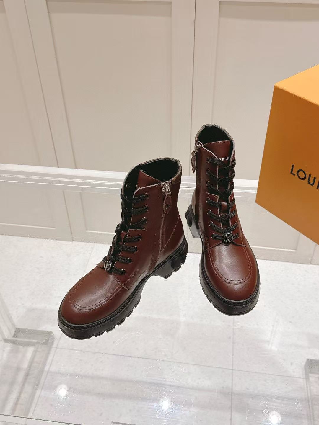 LVの高品質秋冬ラウンドトゥ牛革アンクルブーツ【50％割引+送料無料】