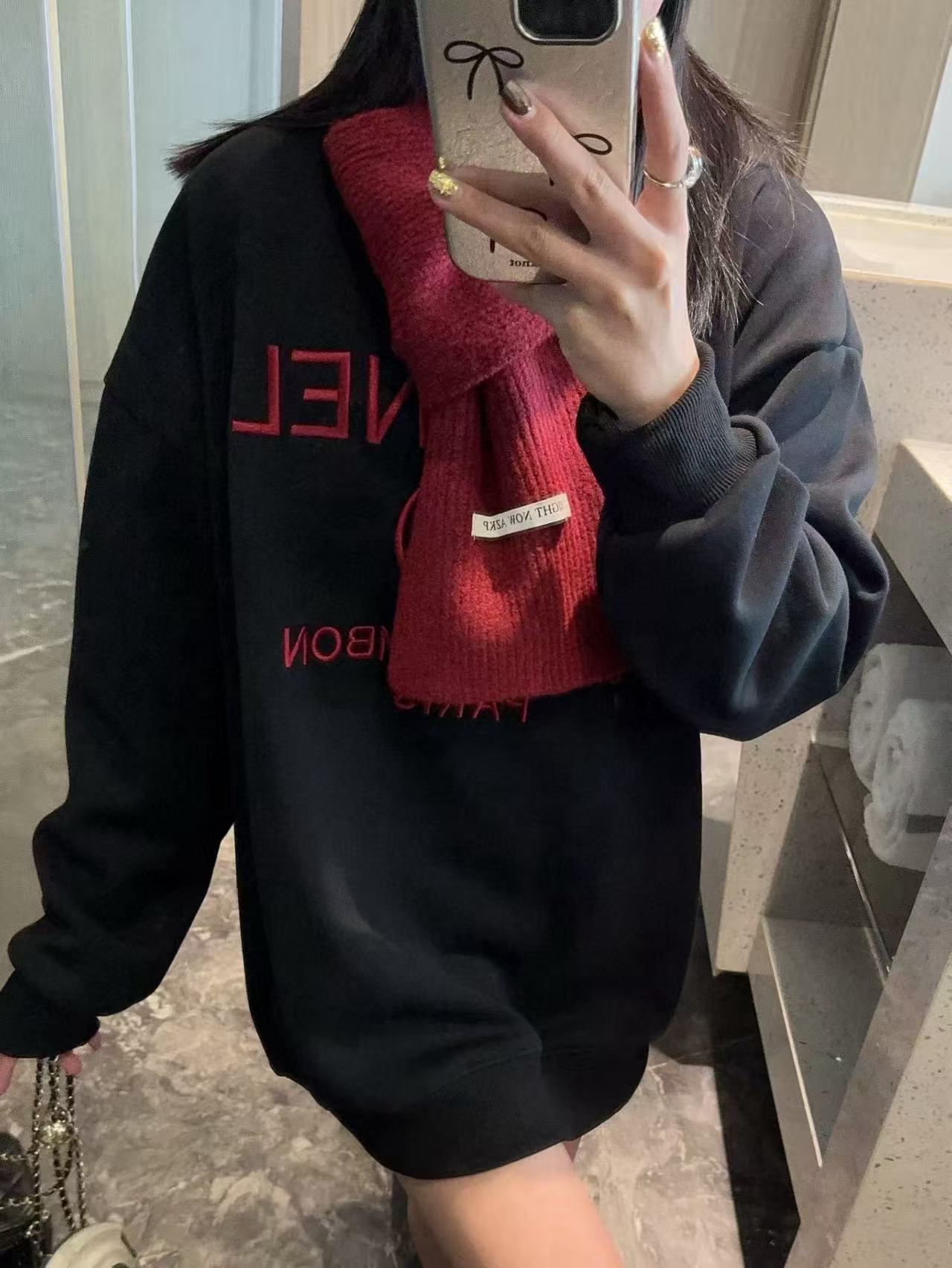 CHANE1 刺繍レタースウェットシャツ + スカーフ【50％割引+送料無料】