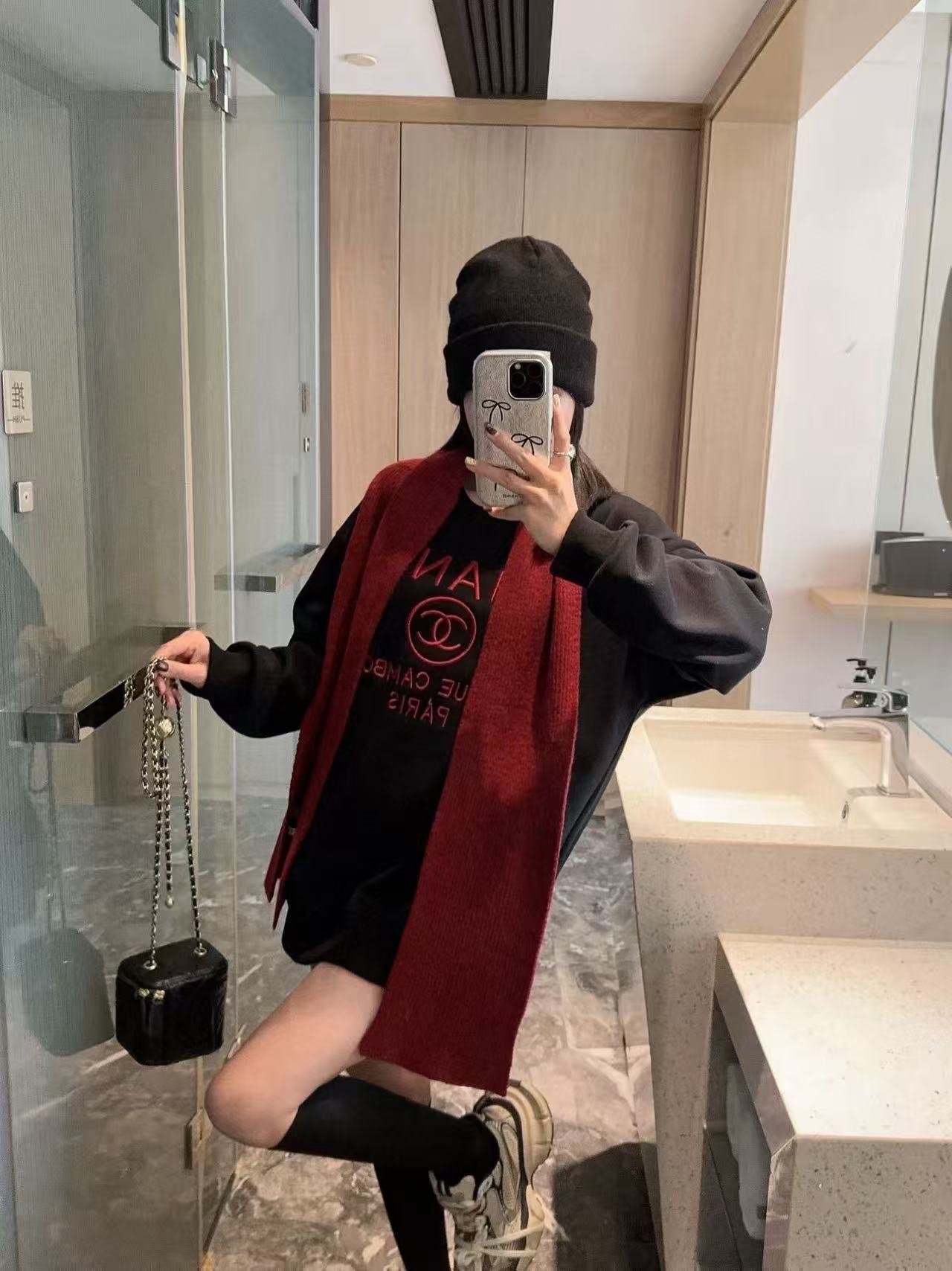 CHANE1 刺繍レタースウェットシャツ + スカーフ【50％割引+送料無料】