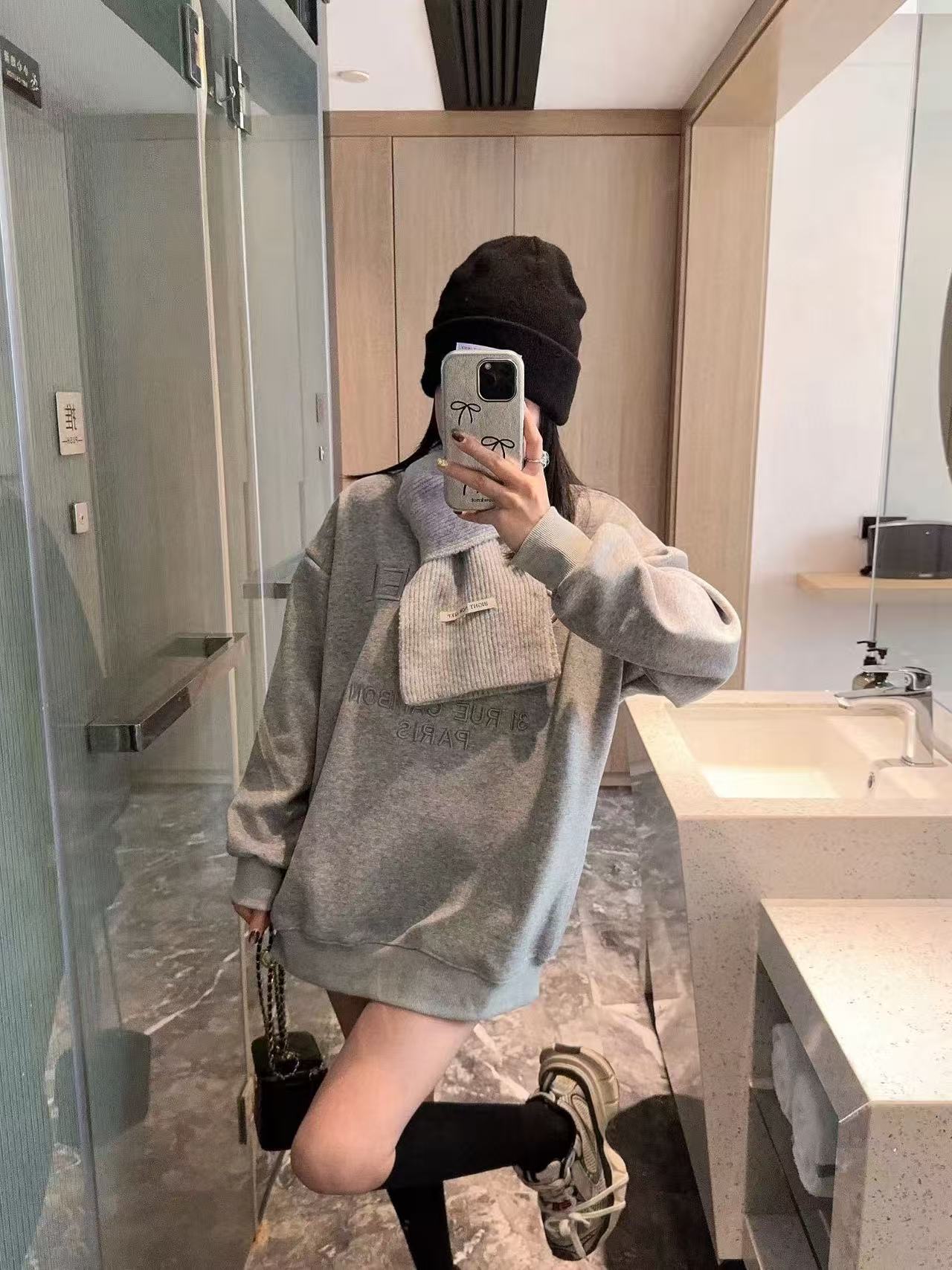 CHANE1 刺繍レタースウェットシャツ + スカーフ【50％割引+送料無料】