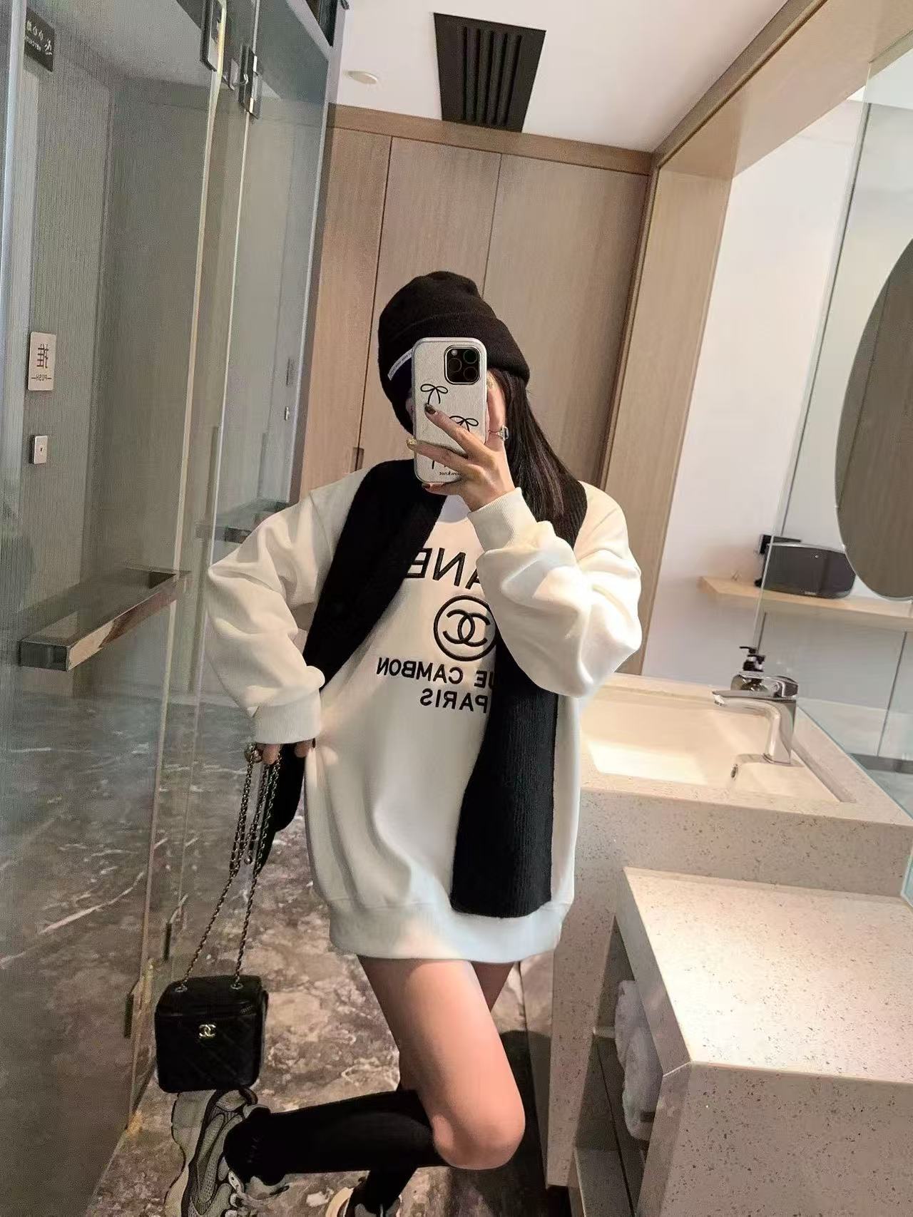 CHANE1 刺繍レタースウェットシャツ + スカーフ【50％割引+送料無料】