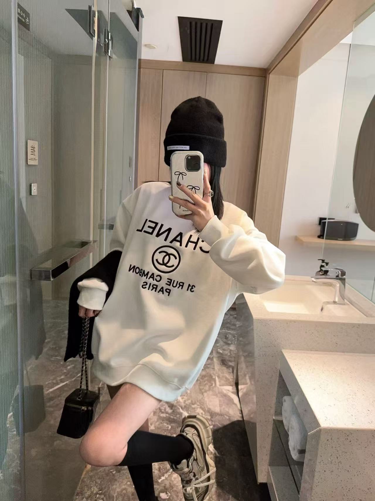 CHANE1 刺繍レタースウェットシャツ + スカーフ【50％割引+送料無料】