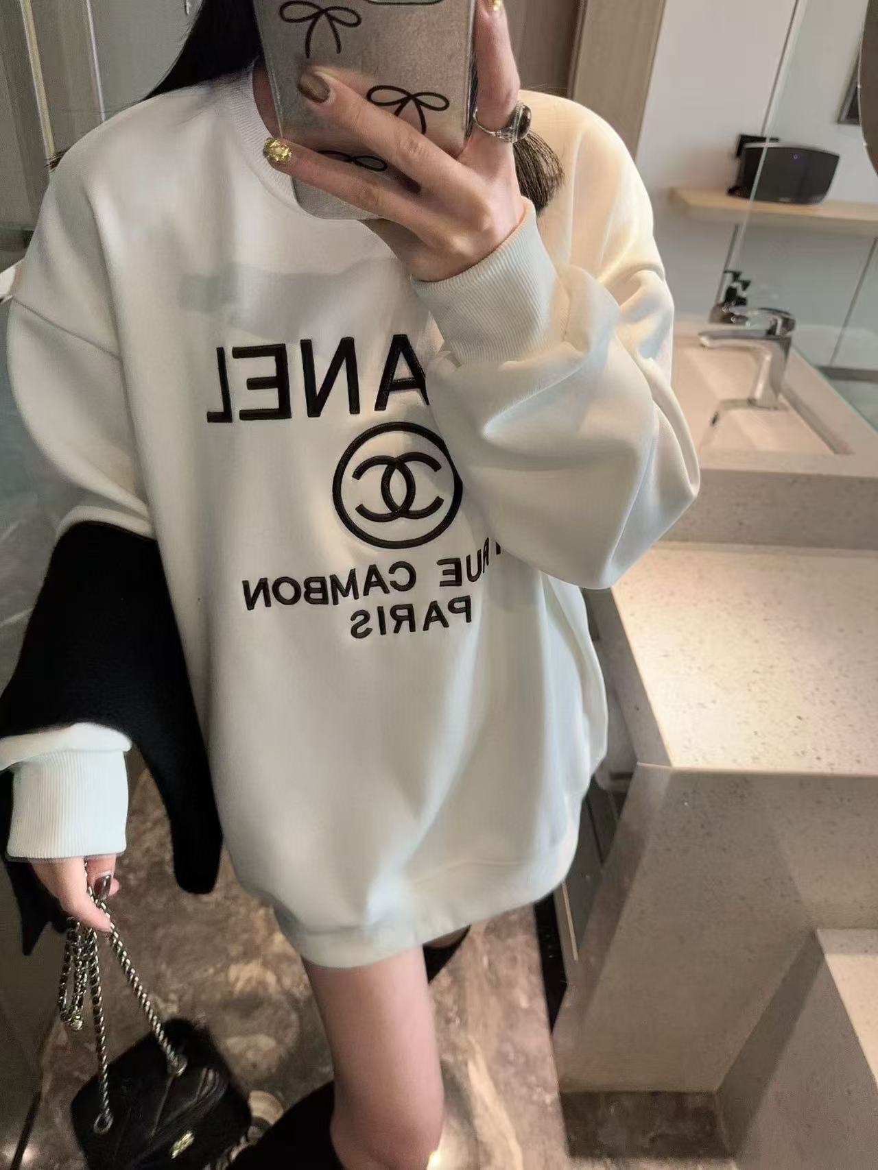 CHANE1 刺繍レタースウェットシャツ + スカーフ【50％割引+送料無料】