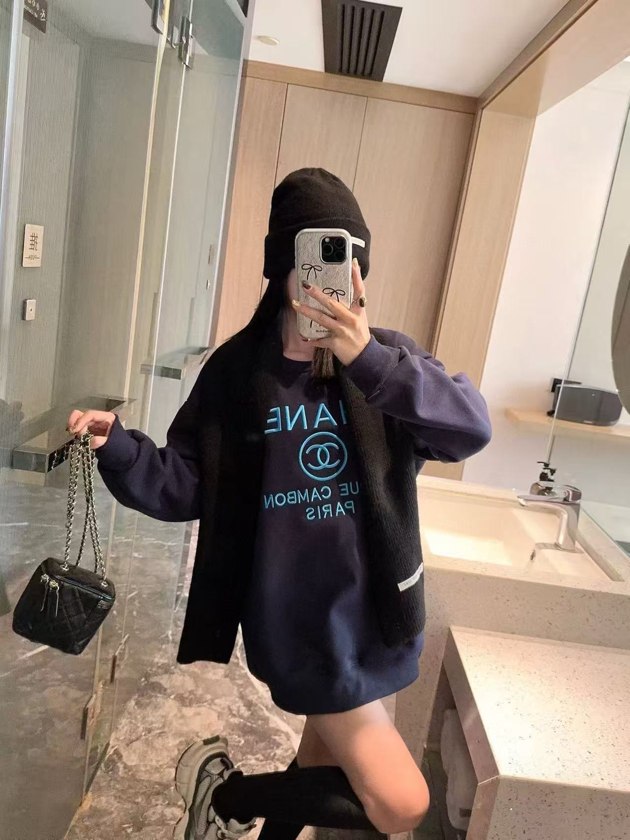 CHANE1 刺繍レタースウェットシャツ + スカーフ【50％割引+送料無料】