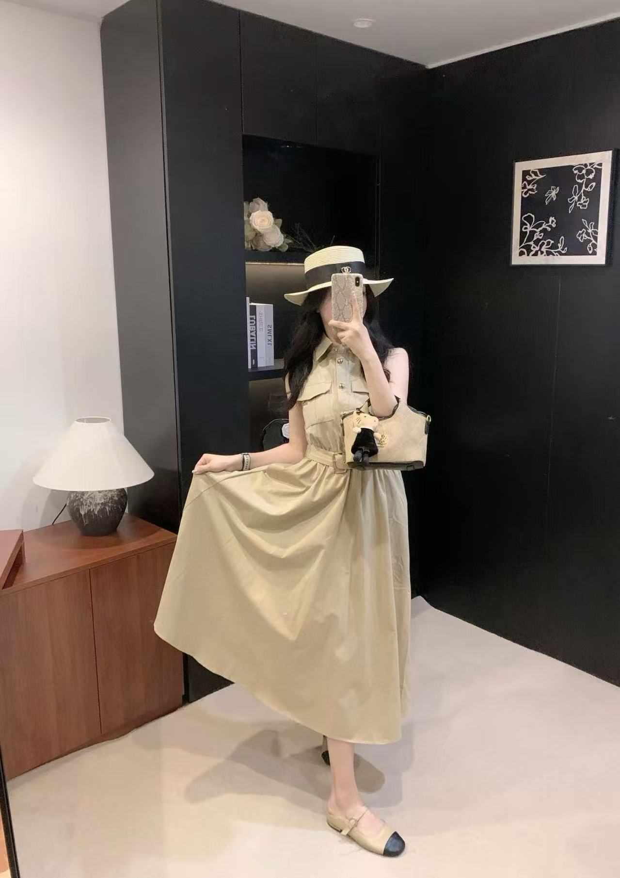 DIOR メタルボタン ノースリーブ ドレス【50％割引+送料無料】