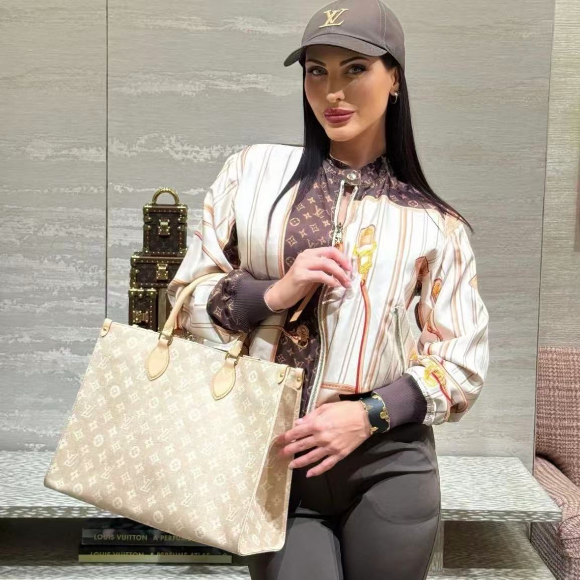 LVプリントトートバッグ【50％割引+送料無料】