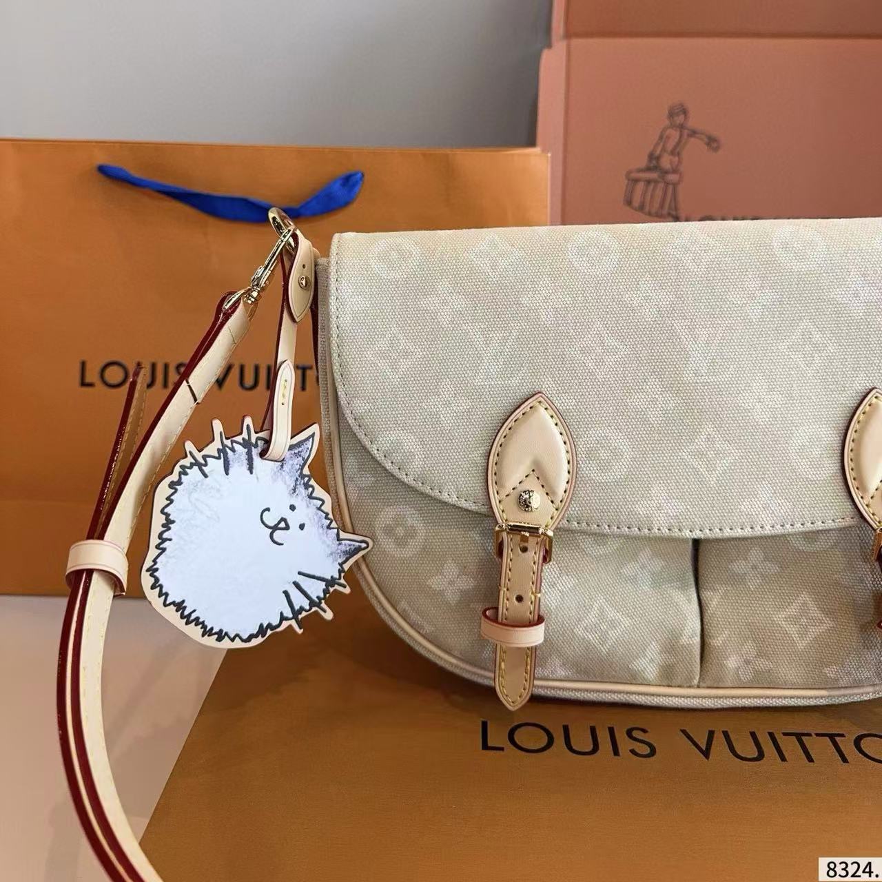 LVプリント クロスボディバッグ【50％割引+送料無料】