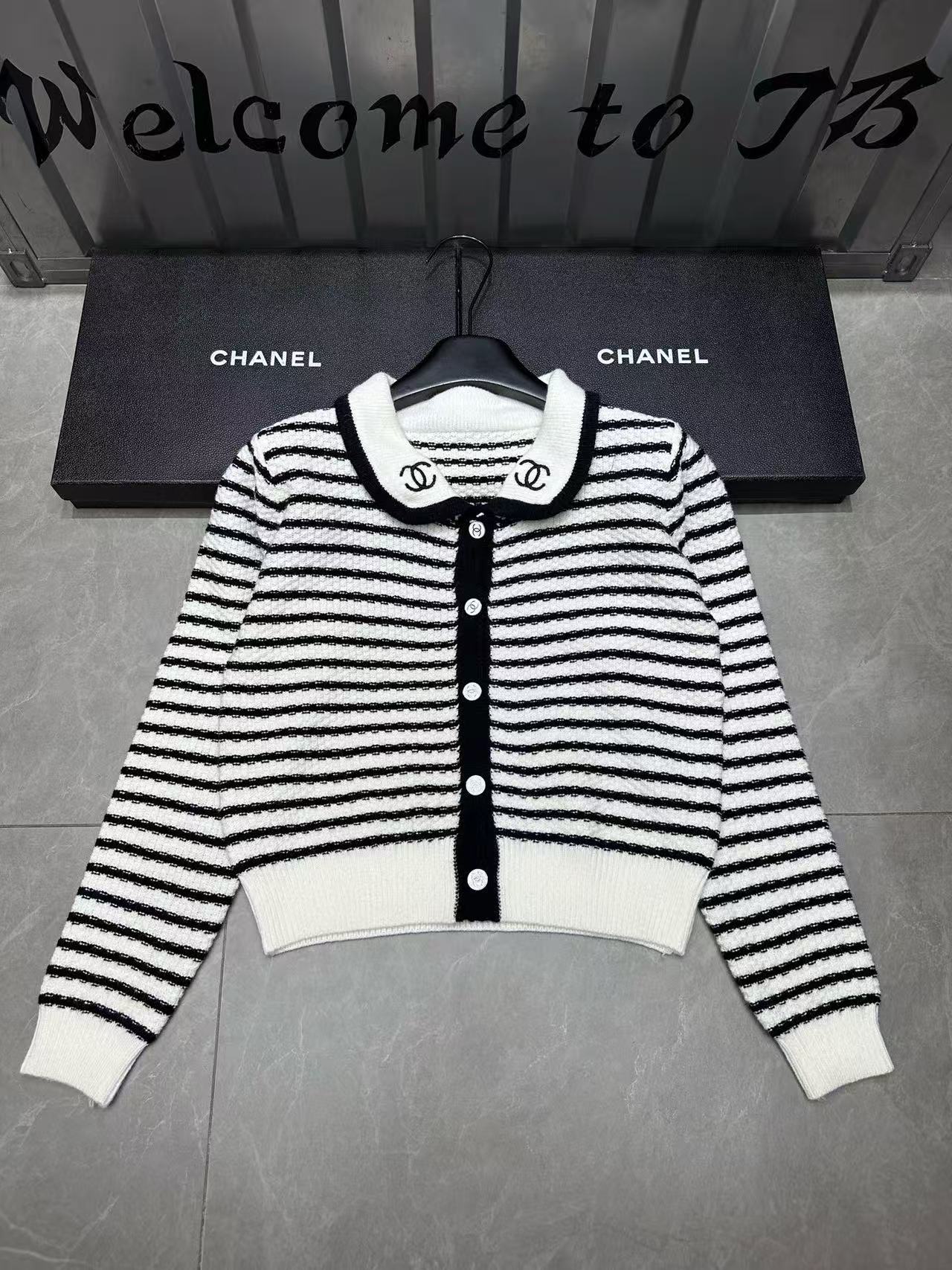 CHANE1 襟付きストライプウールカーディガン【50％割引+送料無料】