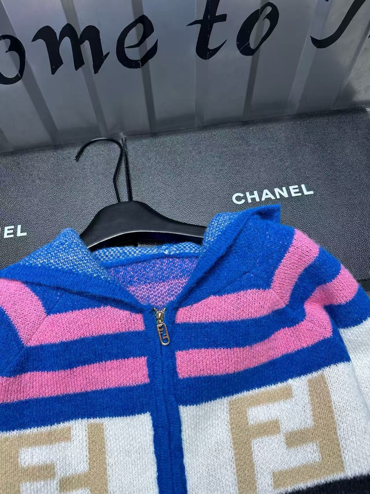 FEND1 カラフルフード付きウールカーディガン【50％割引+送料無料】