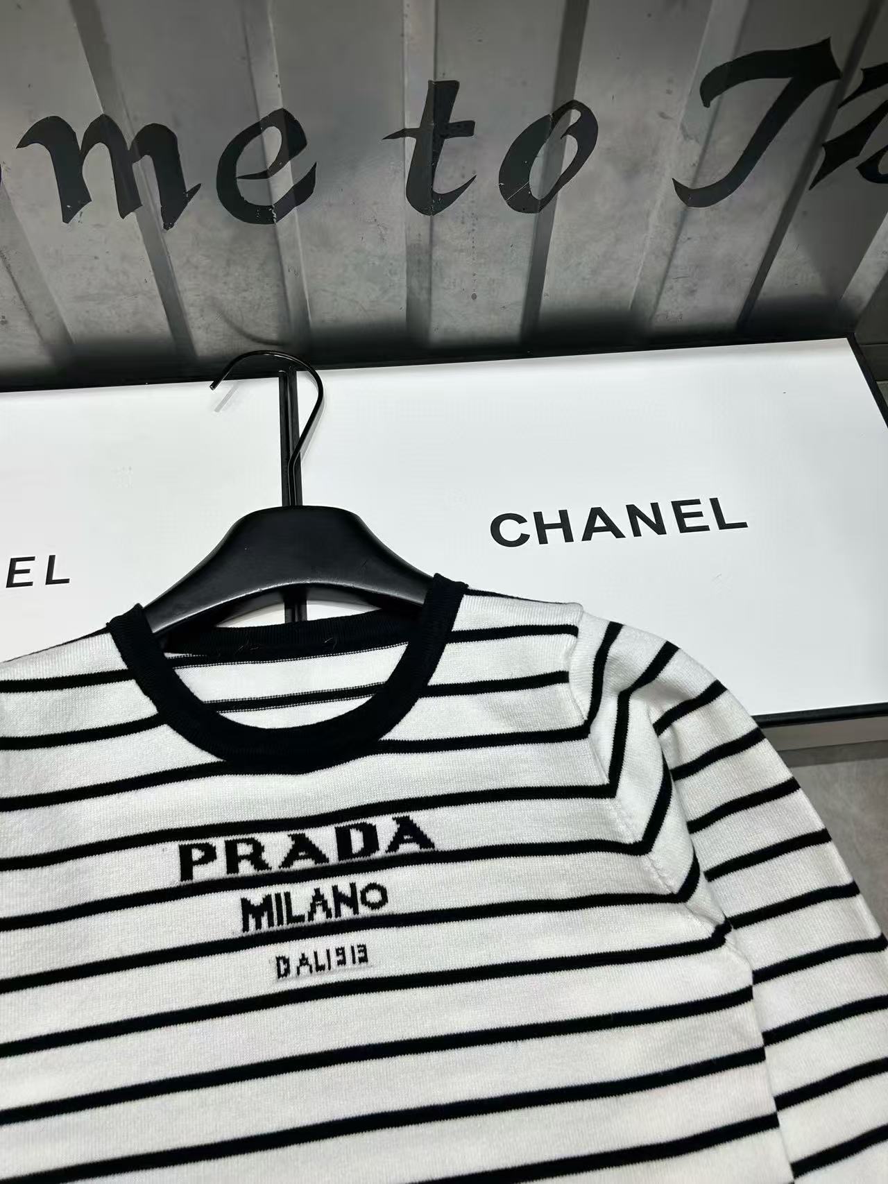 DIOR ストライプ レター ウール セーター【50％割引+送料無料】