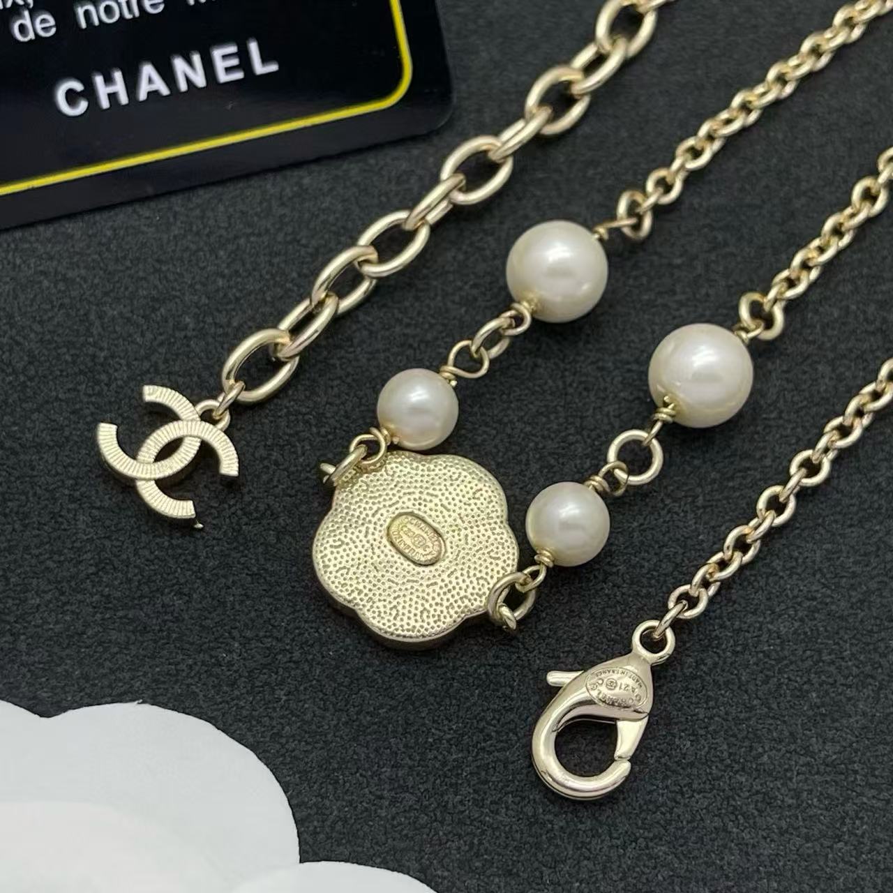 CHANE1 ピンク ダブルC パールネックレス【50％割引+送料無料】