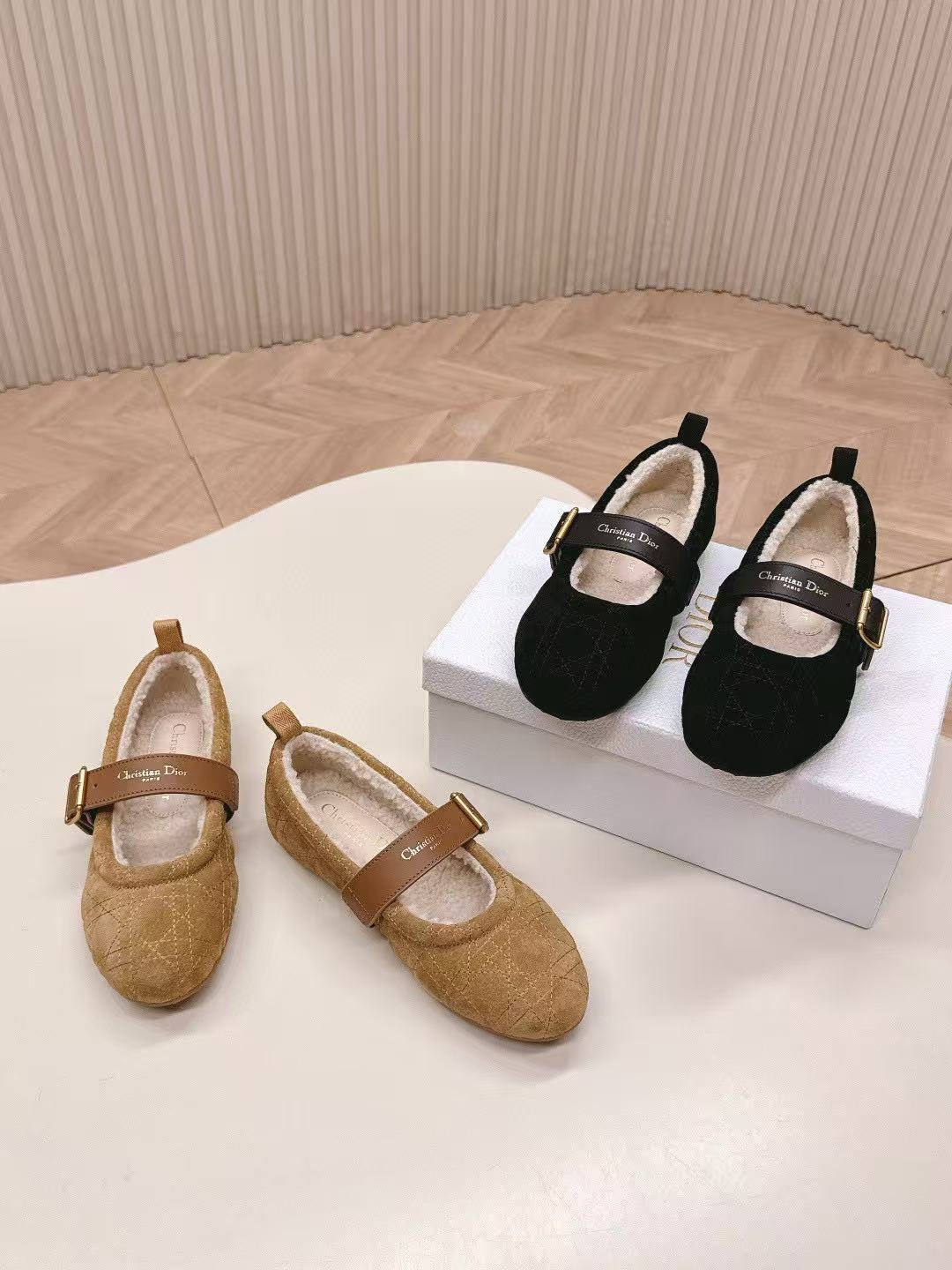 M1UM1U 高品質ウール メリージェーンフラットシューズ【50％割引+送料無料】