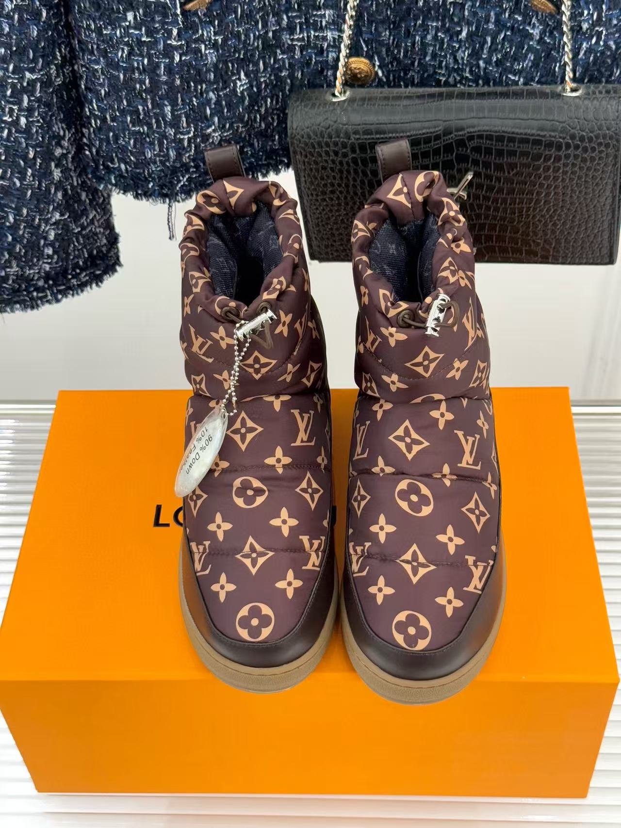 LVの高品質ダウンスノーブーツ【50％割引+送料無料】