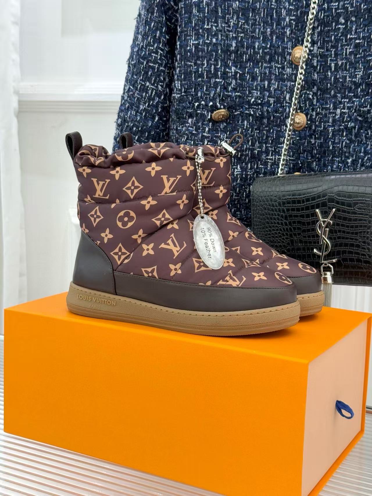 LVの高品質ダウンスノーブーツ【50％割引+送料無料】