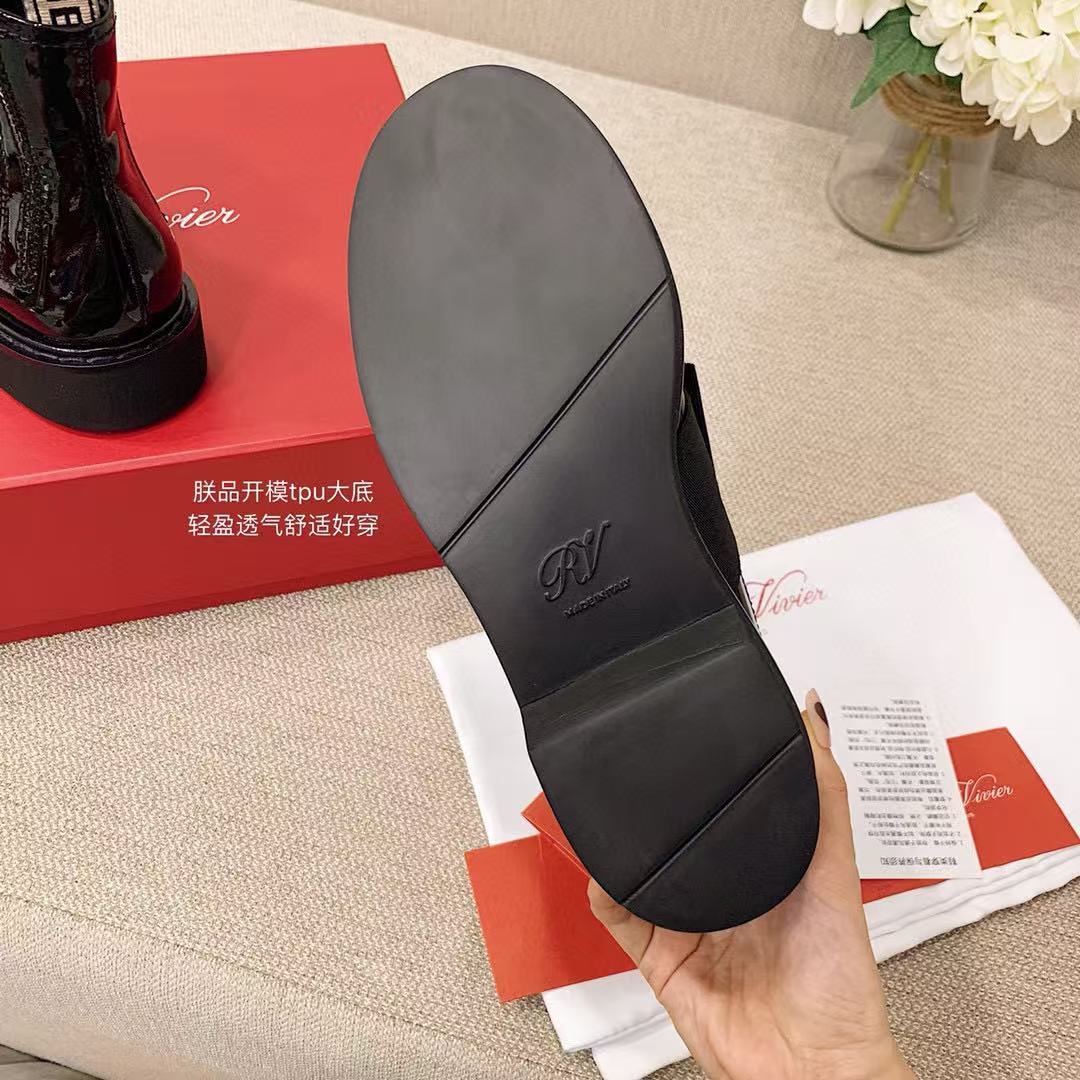 BOTTEGA VENE7A 高品質ラインストーンバックルマーティンブーツ【50％割引+送料無料】