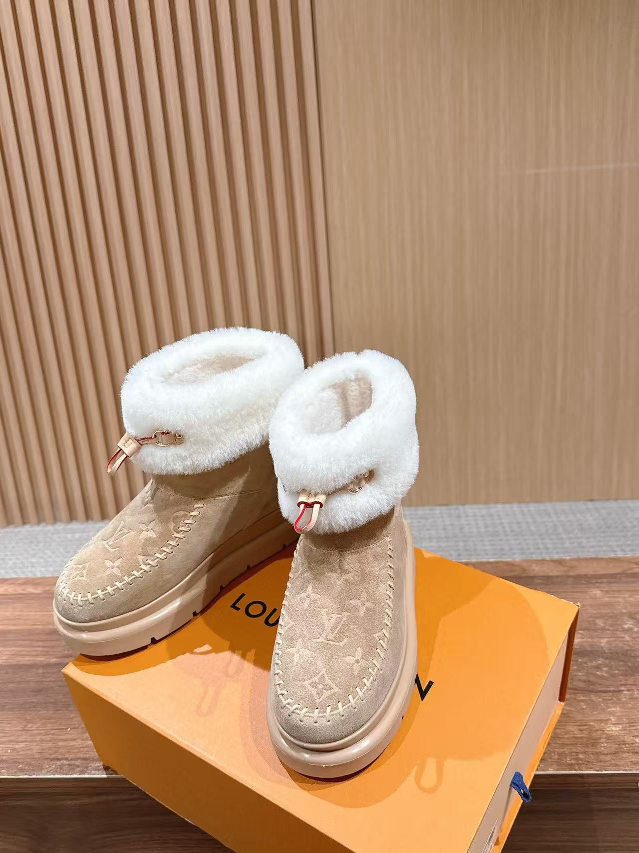 LVの高品質スエードウールアンクルブーツ【50％割引+送料無料】