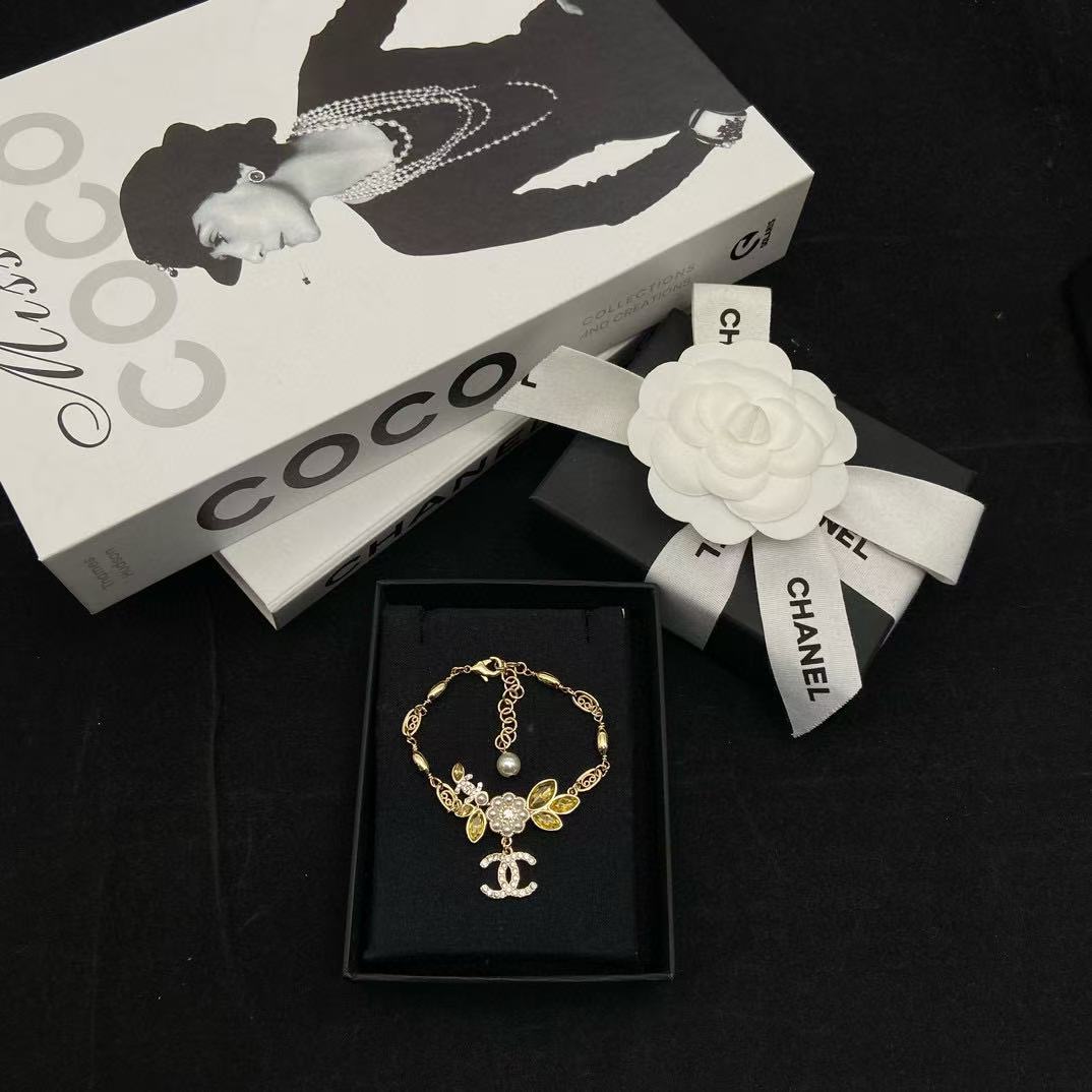 CHANE1 ダブルC ダイヤモンド＆パールブレスレット【50％割引+送料無料】