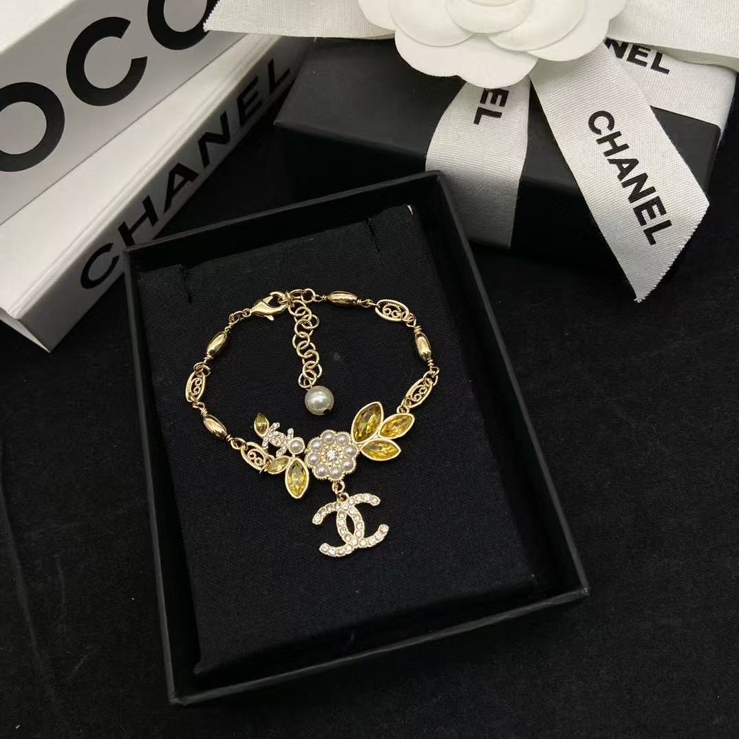 CHANE1 ダブルC ダイヤモンド＆パールブレスレット【50％割引+送料無料】