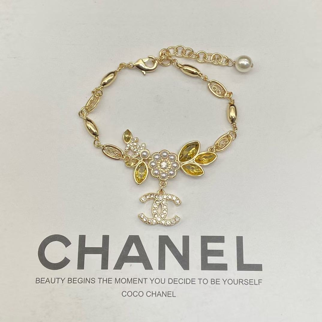 CHANE1 ダブルC ダイヤモンド＆パールブレスレット【50％割引+送料無料】