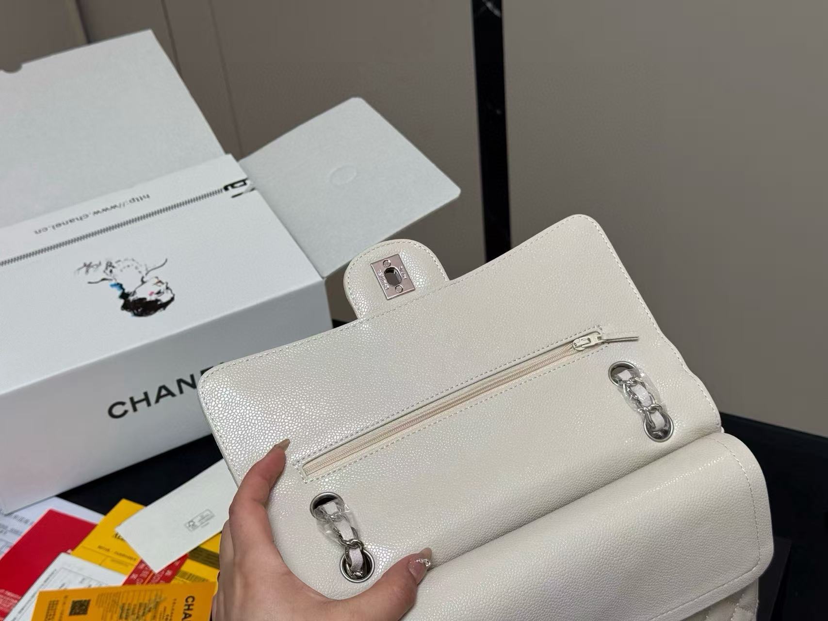 CHANE1CF キャビアチェーンショルダー/クロスボディバッグ【50％割引+送料無料】