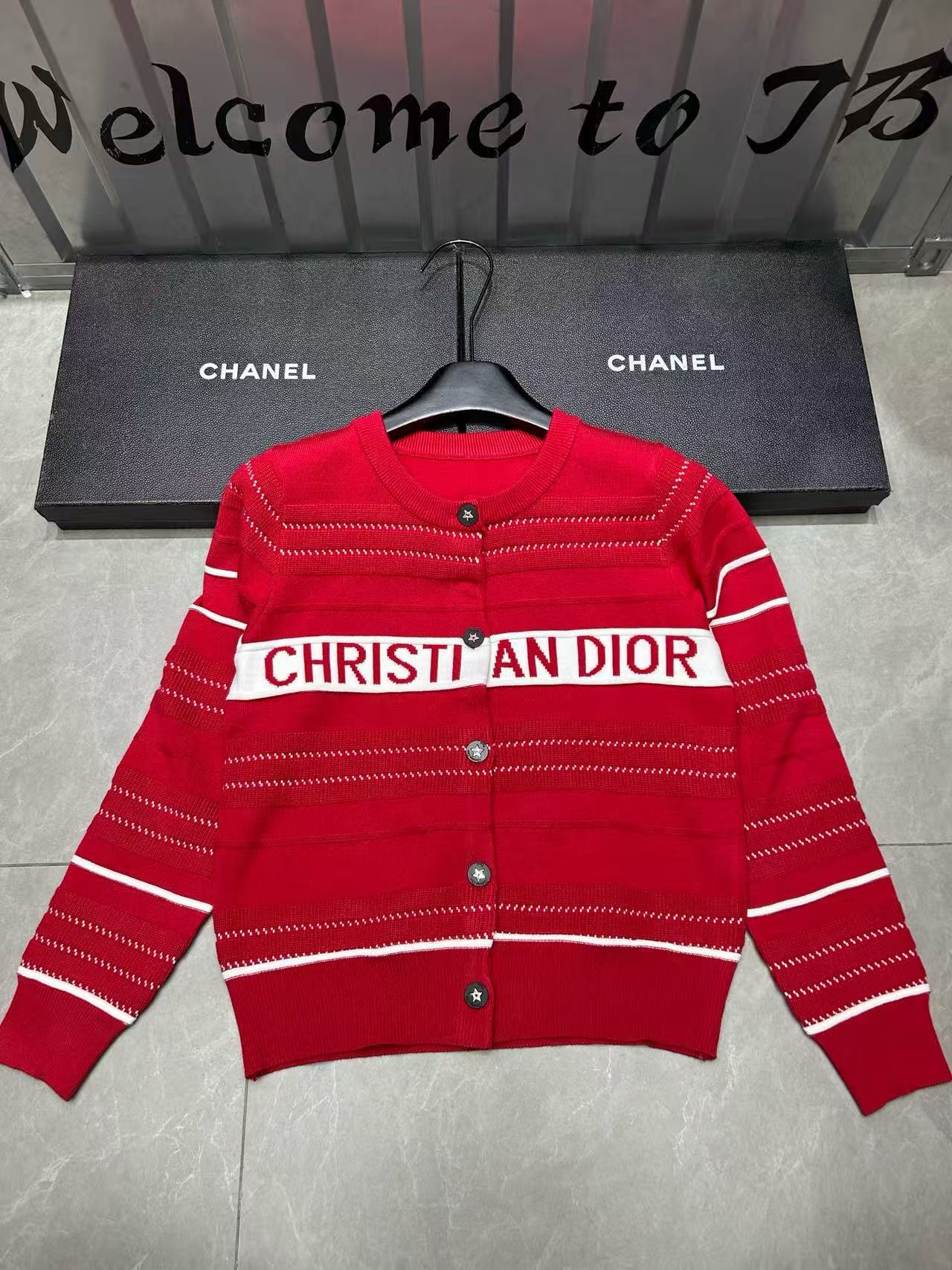 DI0RCD レターストライプウールカーディガン【50％割引+送料無料】