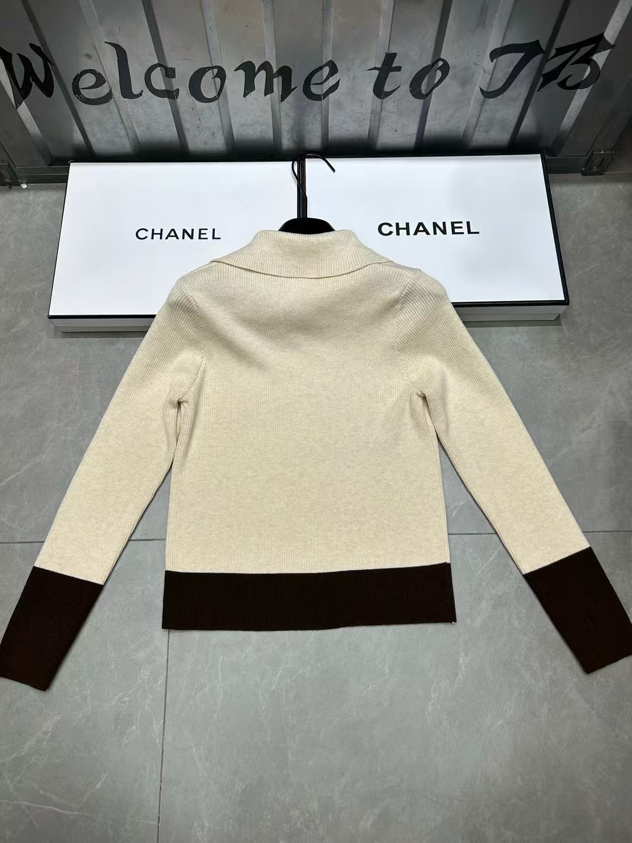 CHANE1 ブローチ付きカラーブロックウールセーター【50％割引+送料無料】