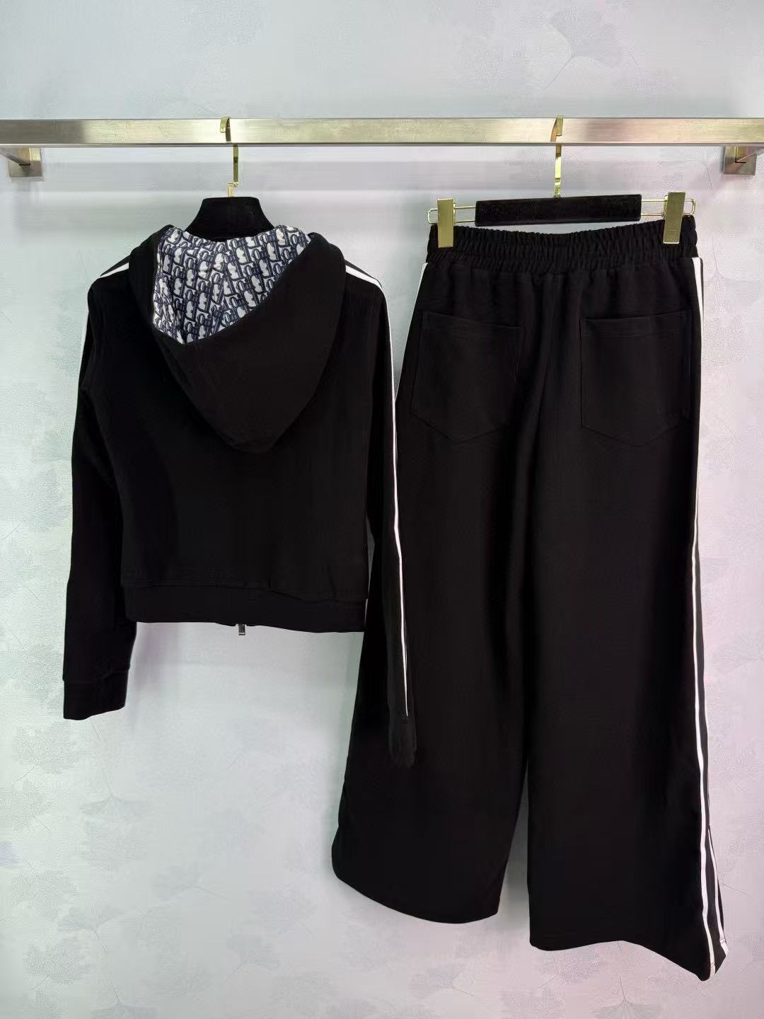 DIORレタード ジップアップ フード付きカジュアルスーツ【50％割引+送料無料】