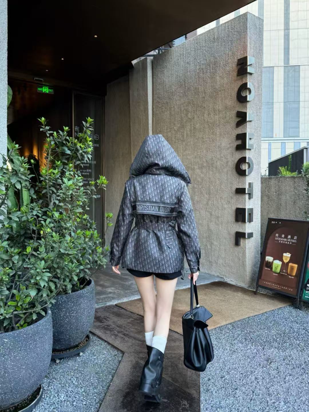 DIOR ジャカード フード付きキルティングジャケット【50％割引+送料無料】