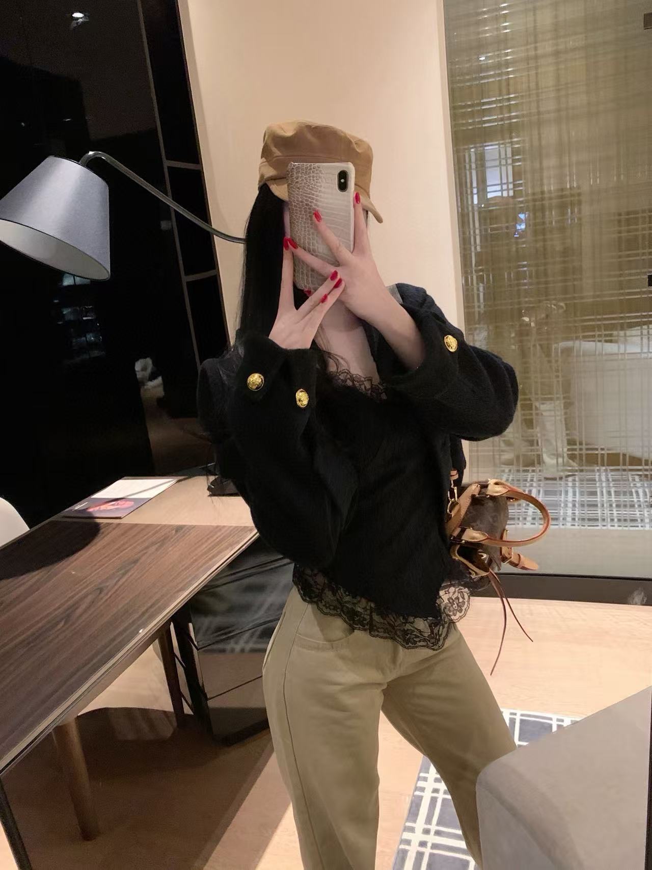 CHANE1 メタリックボタン付きカシミアショートジャケット【50％割引+送料無料】