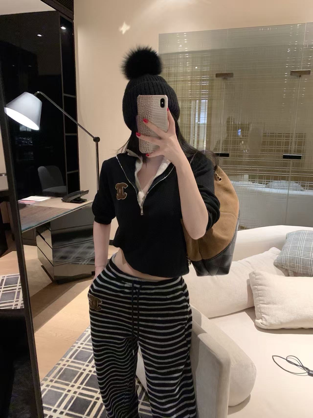 CHANE1 ハイネックダブルCニットセーター【50％割引+送料無料】