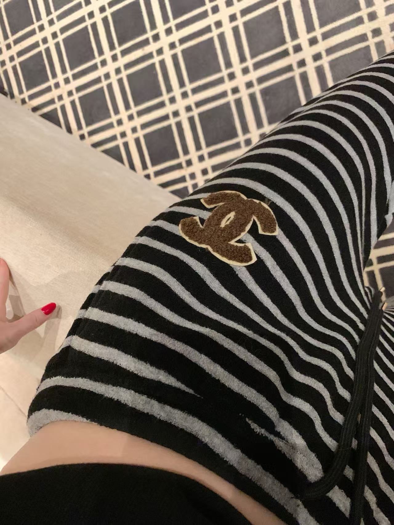 CHANE1 ダブルC ストライプ カジュアル トラウザーズ【50％割引+送料無料】