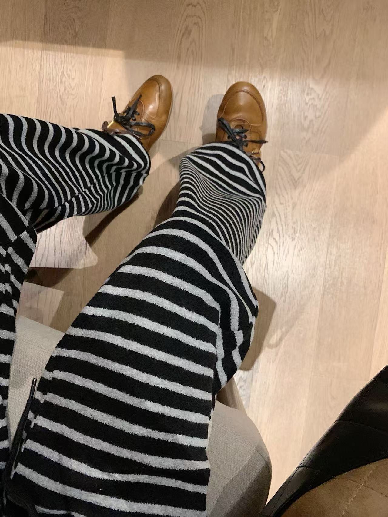 CHANE1 ダブルC ストライプ カジュアル トラウザーズ【50％割引+送料無料】