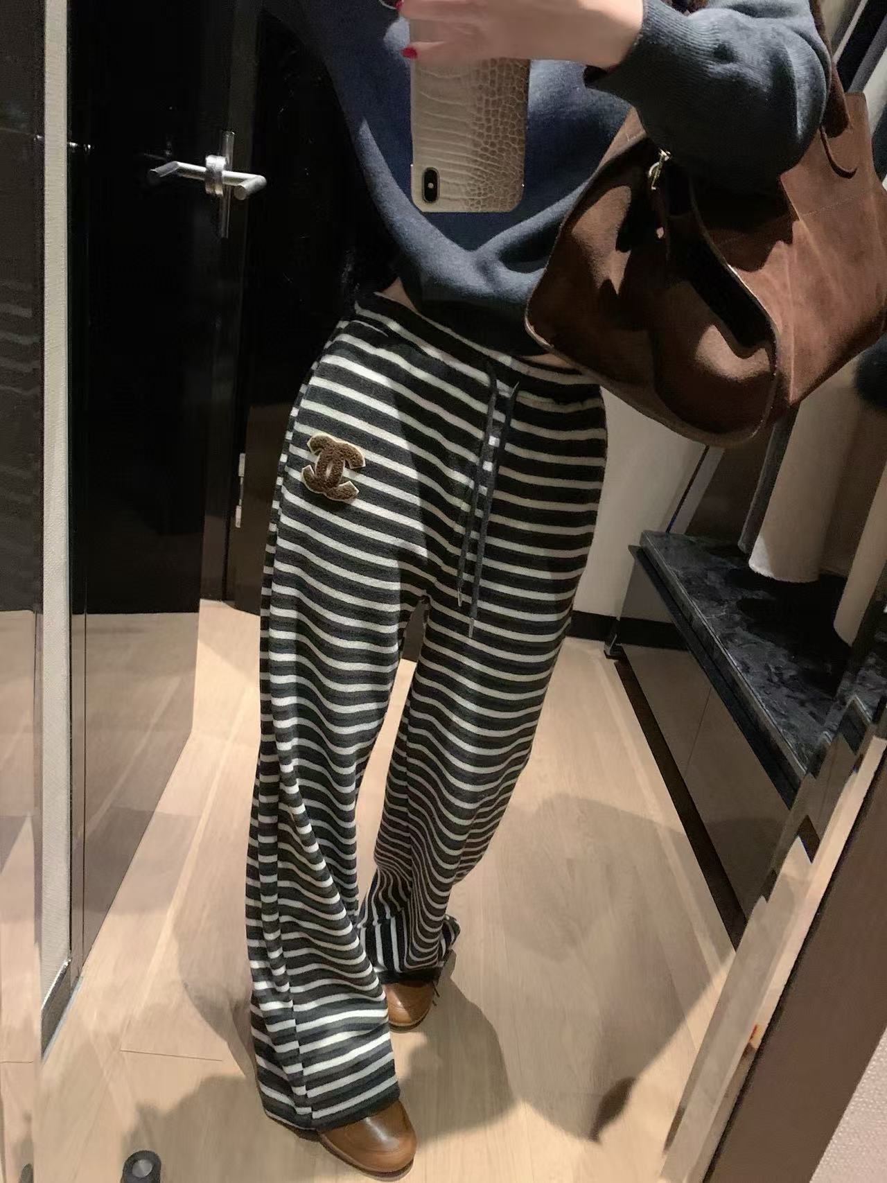 CHANE1 ダブルC ストライプ カジュアル トラウザーズ【50％割引+送料無料】