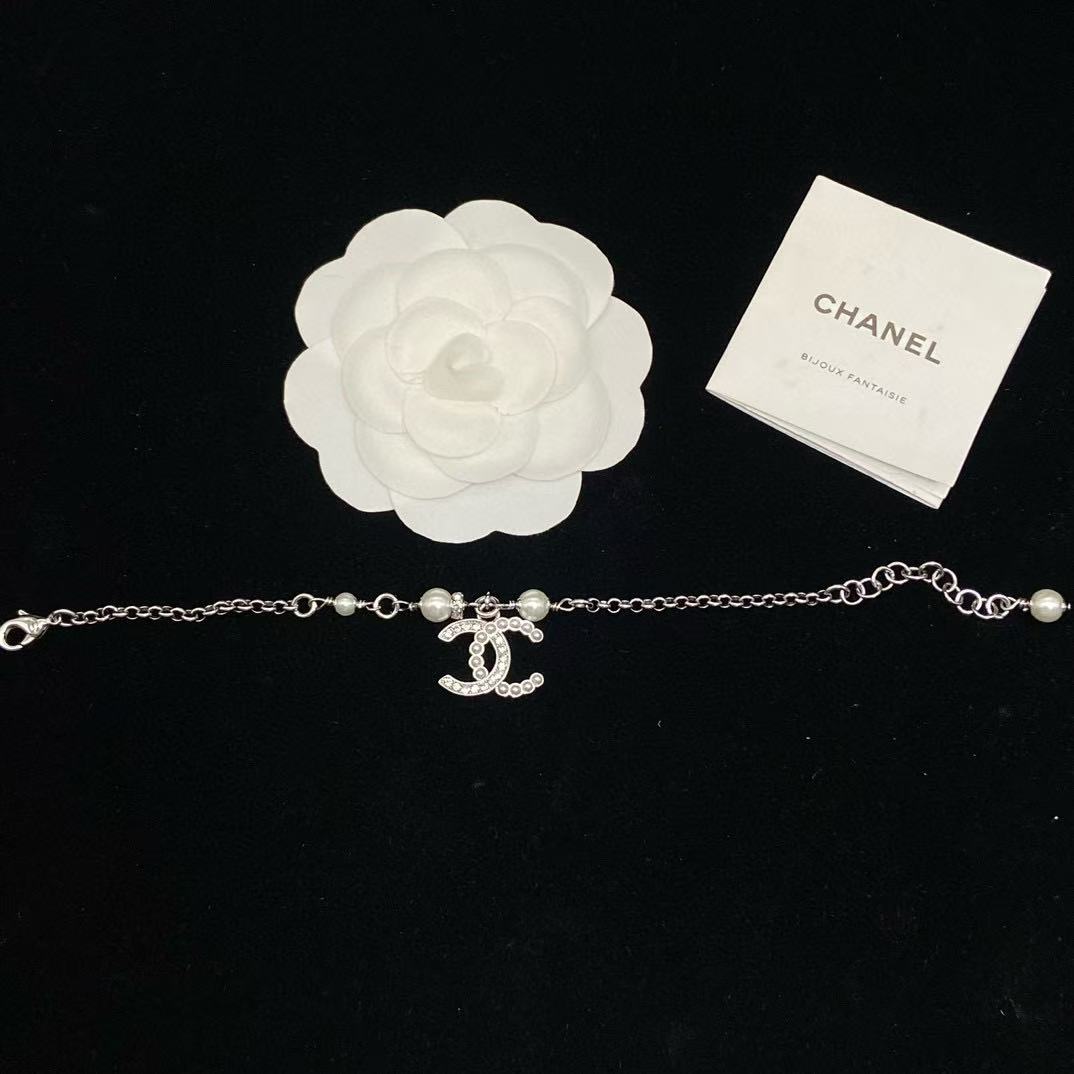 CHANE1 ダブルC パールブレスレット【50％割引+送料無料】