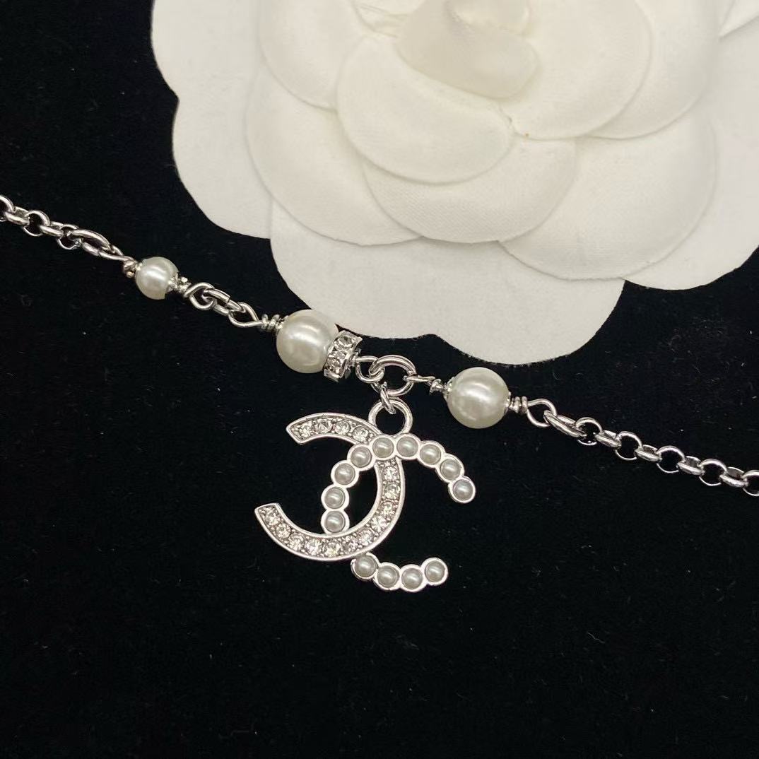 CHANE1 ダブルC パールブレスレット【50％割引+送料無料】