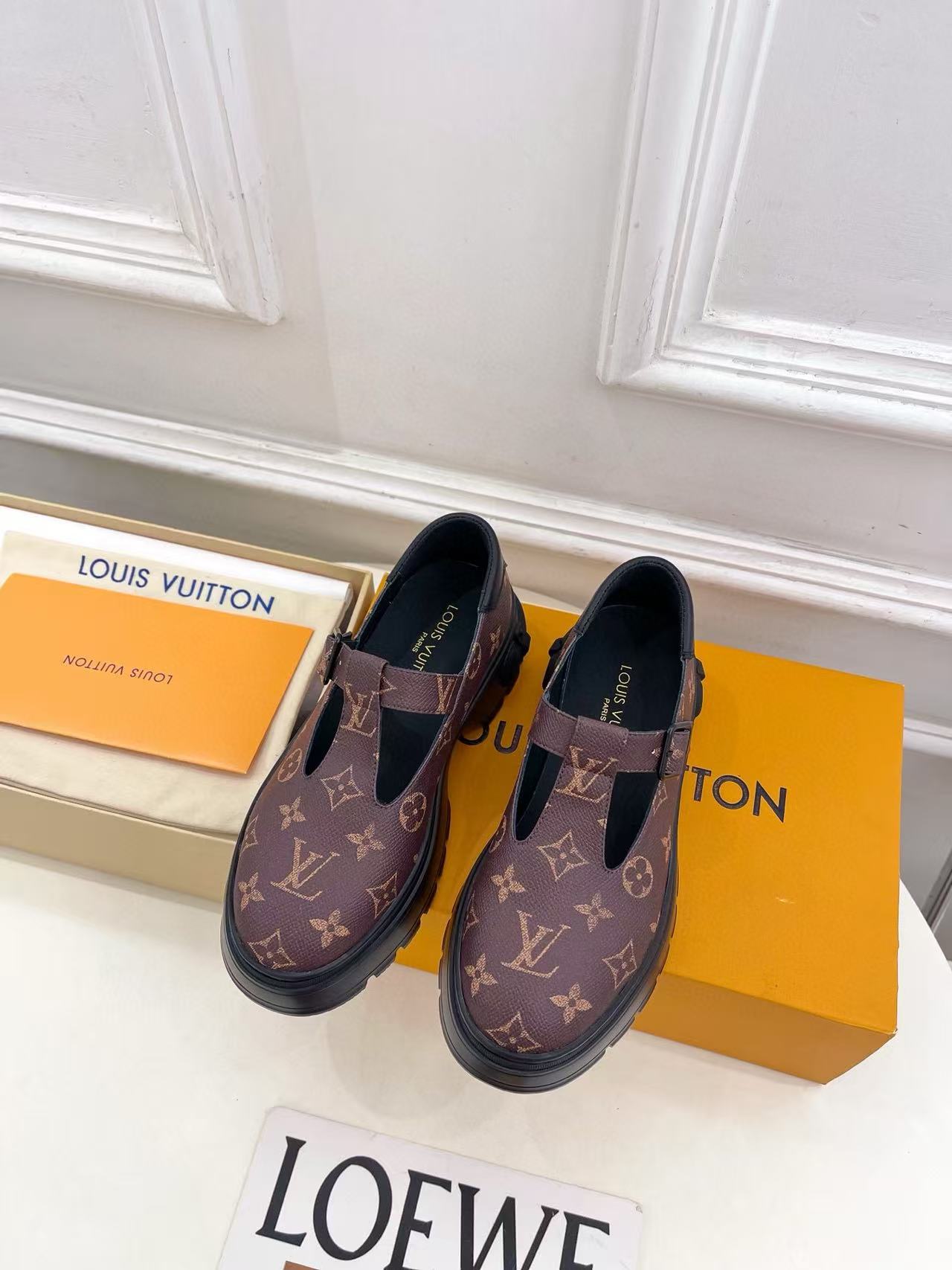 LVの高品質デニムプラットフォームシューズ【50％割引+送料無料】