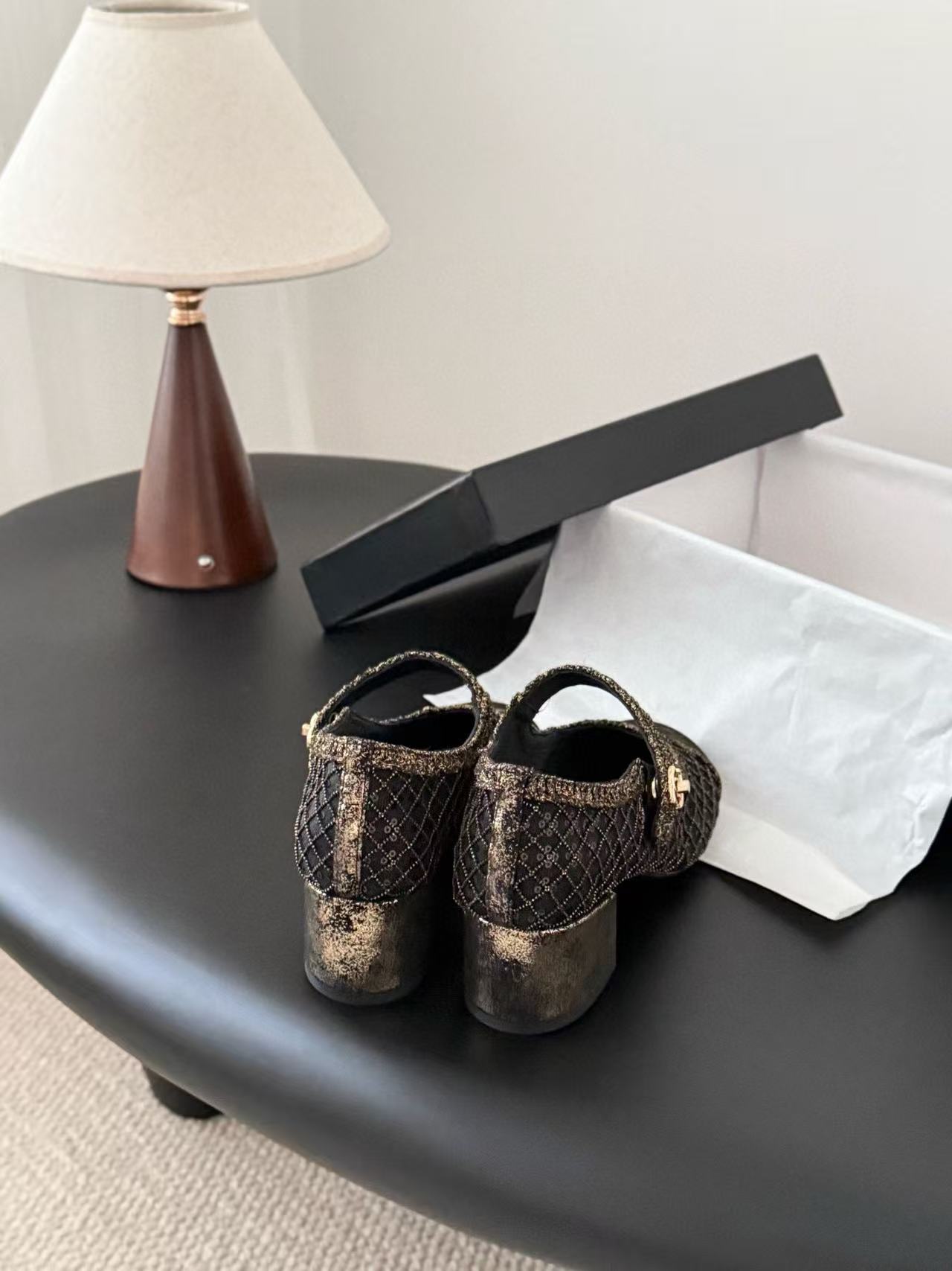 CHANE1 高品質スパンコールローヒールシューズ【50％割引+送料無料】