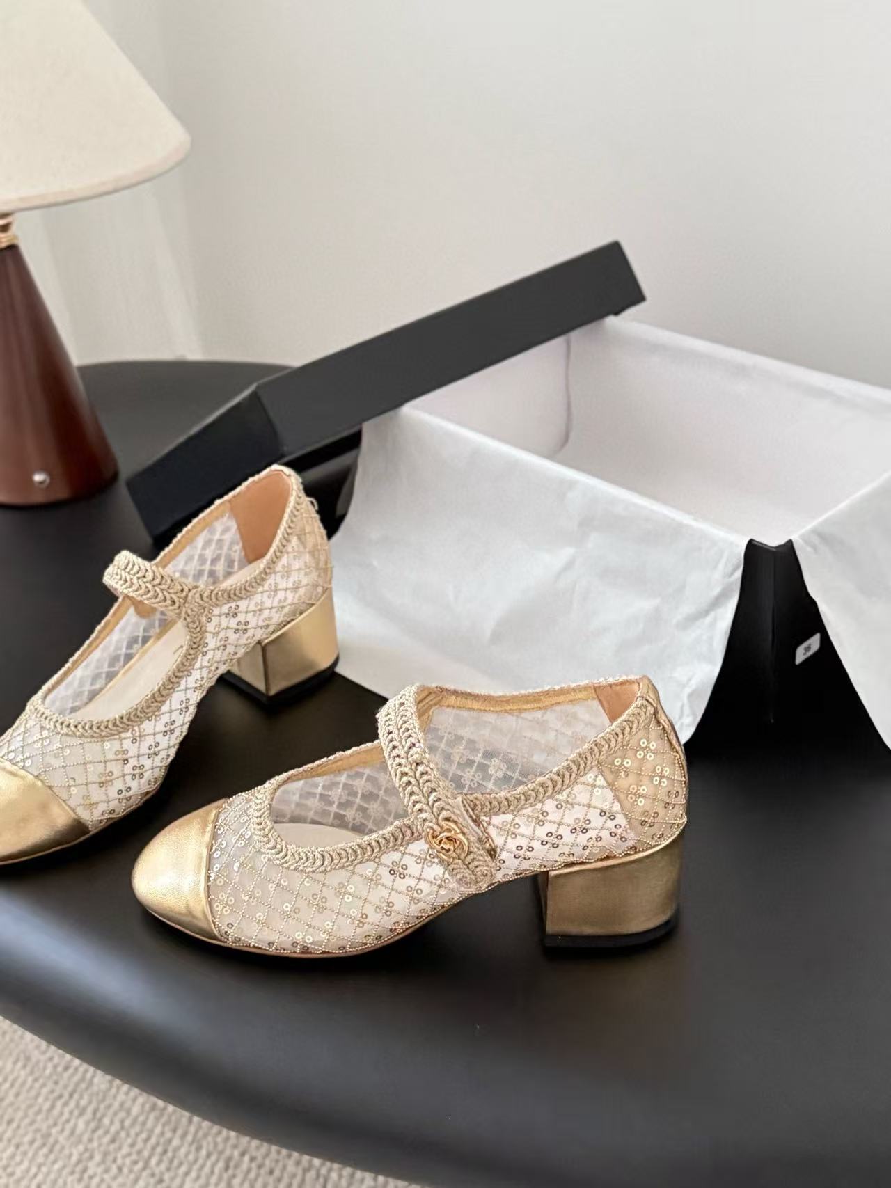 CHANE1 高品質スパンコールローヒールシューズ【50％割引+送料無料】