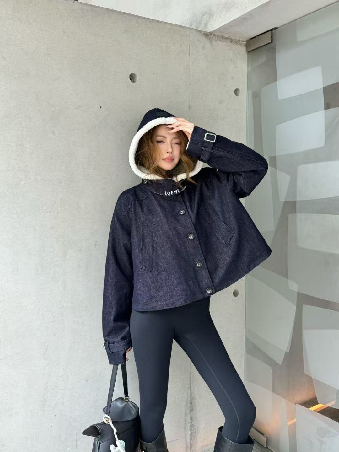 L0WEW フード付きデニムキルティングジャケット【50％割引+送料無料】