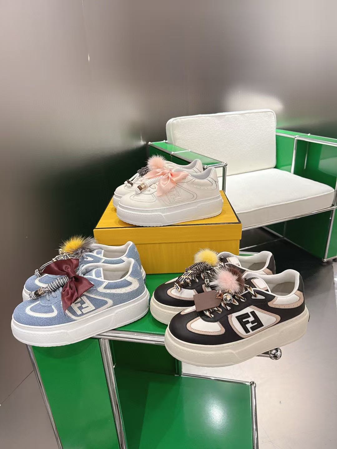 FEND1 高品質厚底スニーカー【50％割引+送料無料】