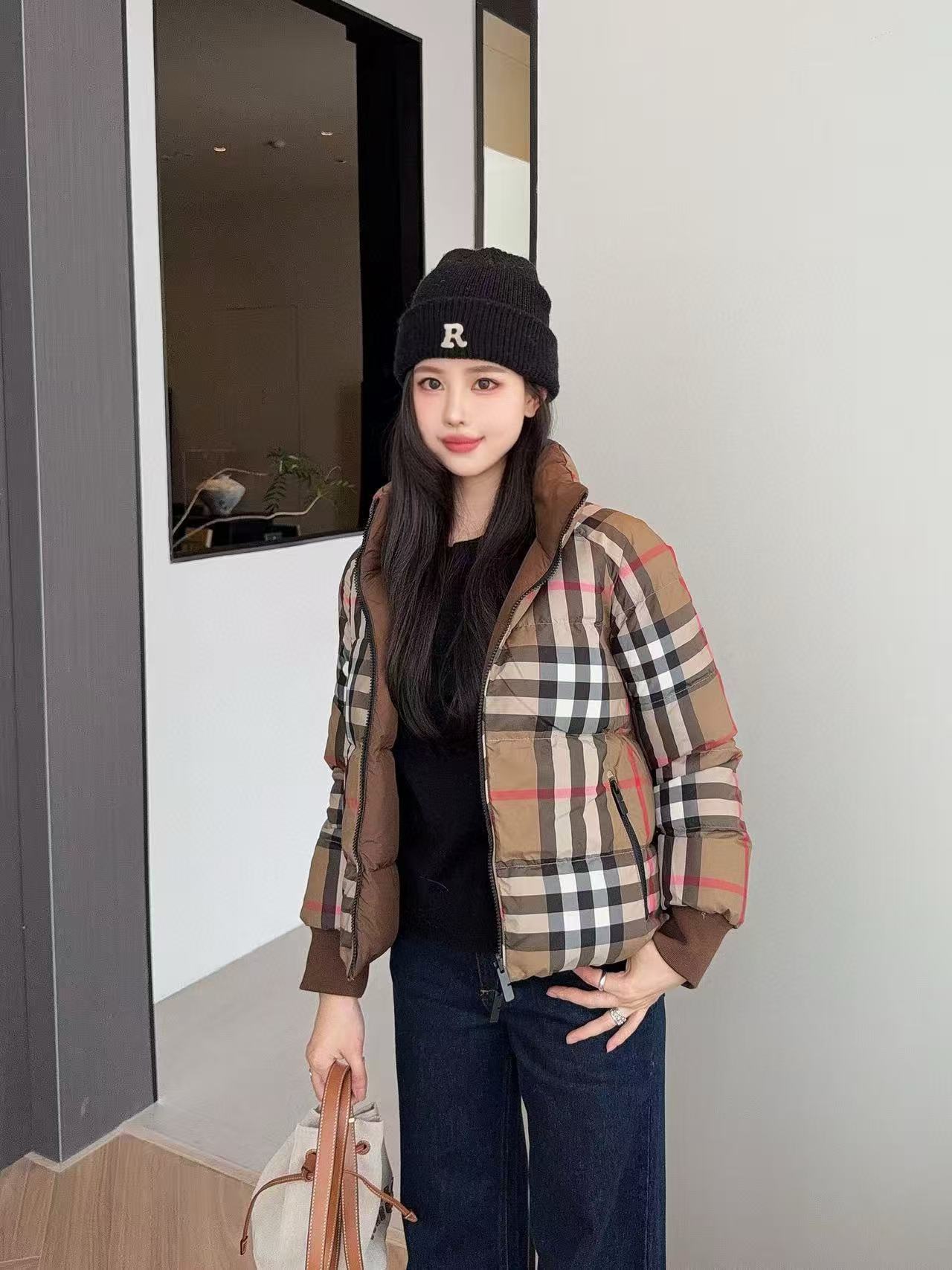 BUR8ERRY チェック柄リバーシブルダウンジャケット【50％割引+送料無料】