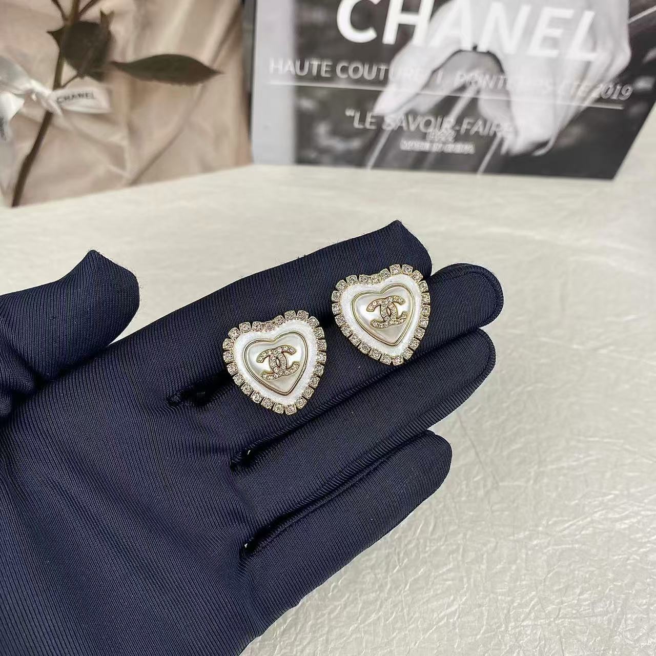 CHANE1 ハートシェイプ ダイヤモンド スタッドピアス【50％割引+送料無料】