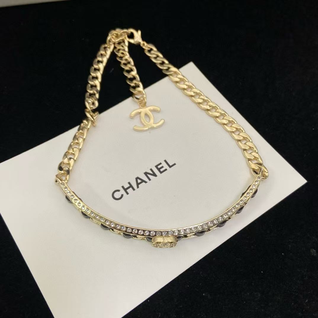 CHANE1 レザー ダブルC ダイヤモンドネックレス【50％割引+送料無料】