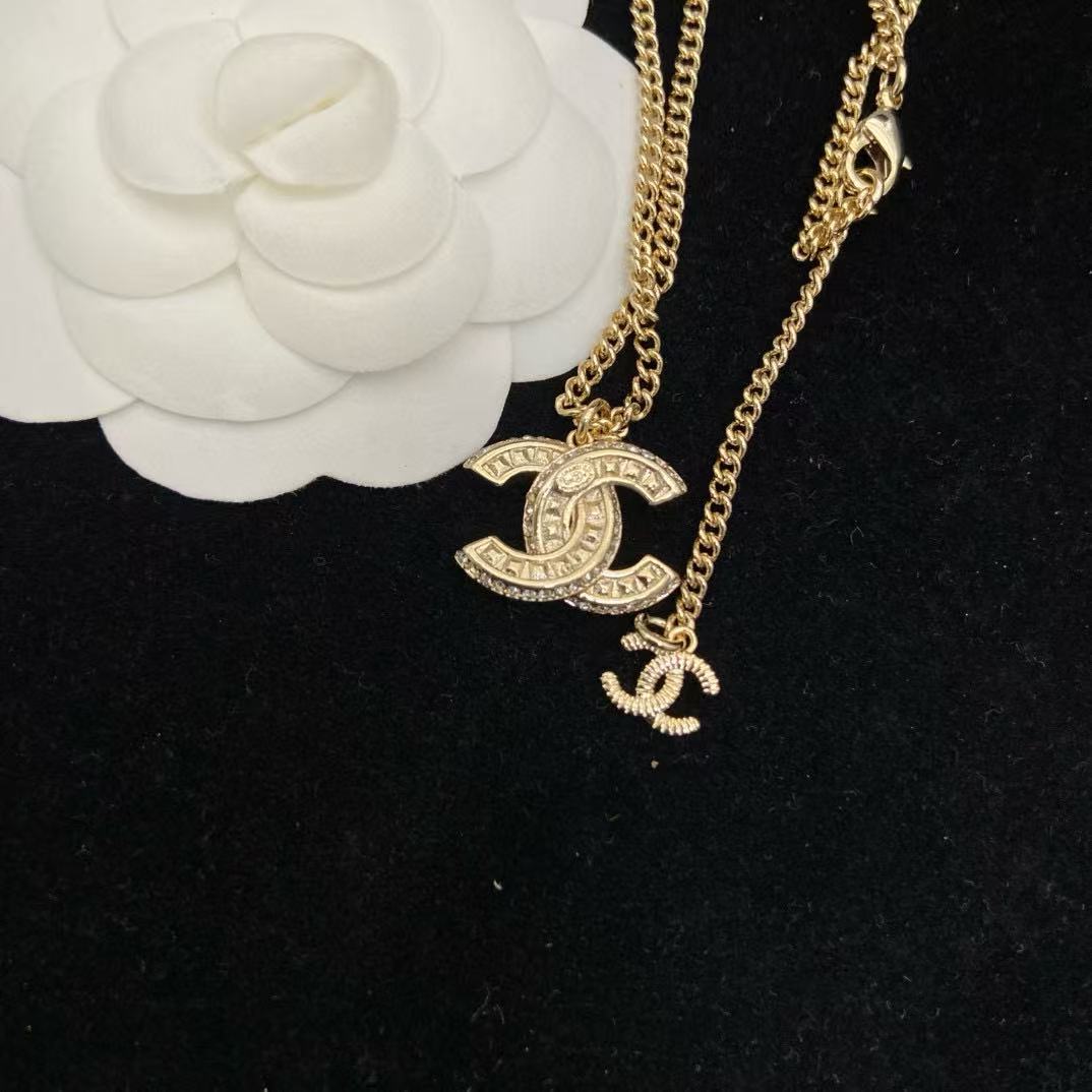 CHANE1 ダブルC ダイヤモンドネックレス【50％割引+送料無料】
