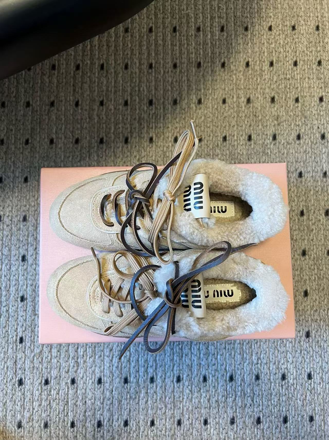 M1UM1U 高品質ウール レースアップ カジュアルシューズ【50％割引+送料無料】